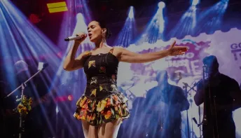 Jeanne Lima agita o Extremo Sul com show marcado por clássicos do forró e muita emoção