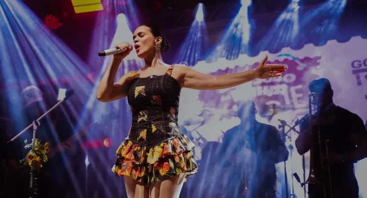 Jeanne Lima agita o Extremo Sul com show marcado por clássicos do forró e muita emoção