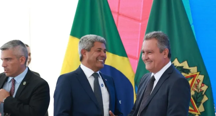 Jerônimo se reúne com Lula e Camilo Santana para tratar de nova política de alfabetização
