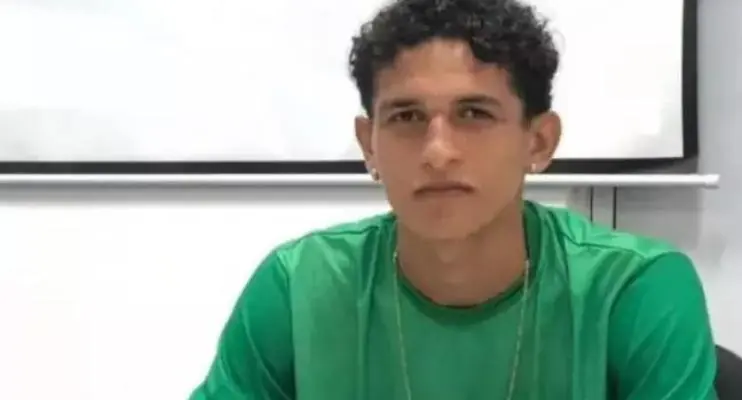 Jogador é esfaqueado dentro de clube em AL, e gerente de futebol é o principal suspeito