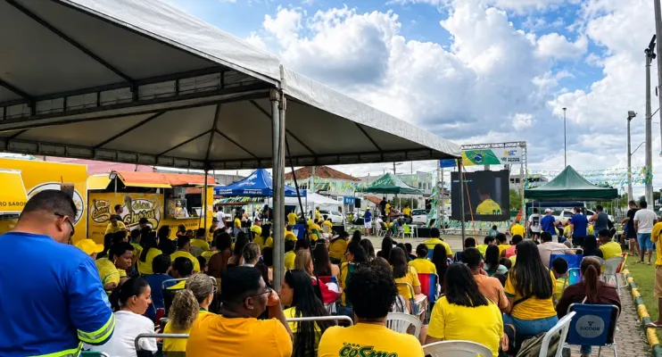 Jogos da Seleção levam centenas de torcedores à Arena Copa em Jaguaré
