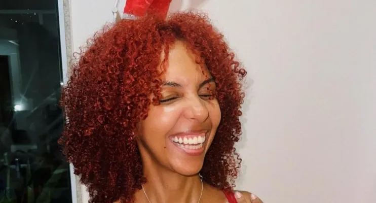 Jornalista Nathalia Santos leva tiro em tentativa de assalto