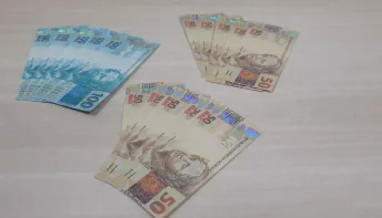 Jovem de 22 anos é preso recebendo dinheiro falso pelos Correios no ES