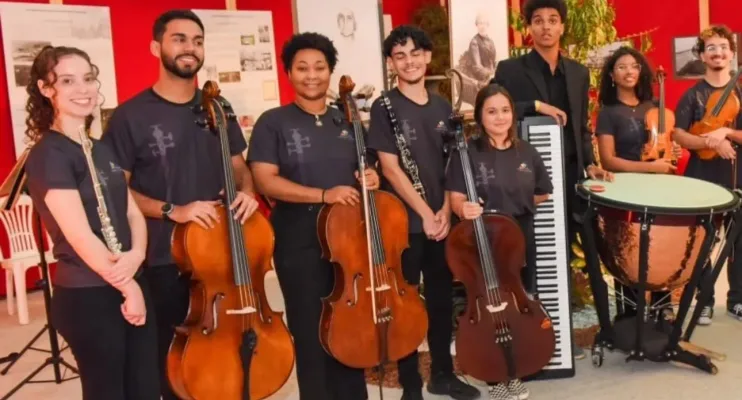 Jovens talentos de camerata capixaba levam a cultura brasileira para palcos italianos 