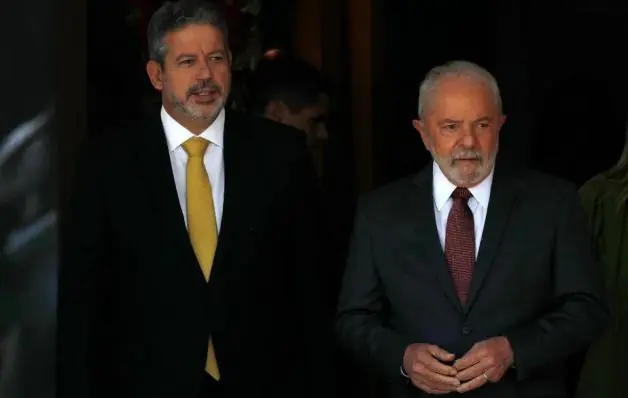 Julgamento no STF sobre orçamento secreto gera 1º atrito entre Lira e Lula