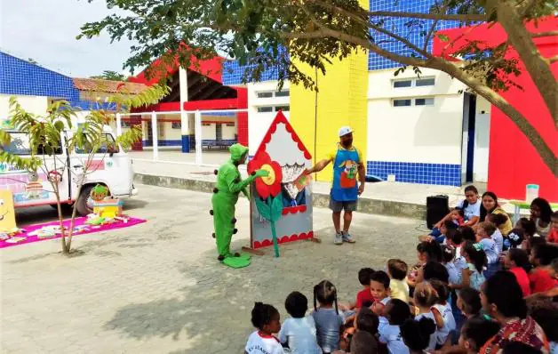 Kombiteca leva atividades lúdicas a estudantes em Jaguaré