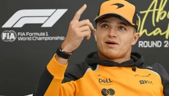 Lando Norris afirma que Ferrari tem o melhor carro após abertura da F1