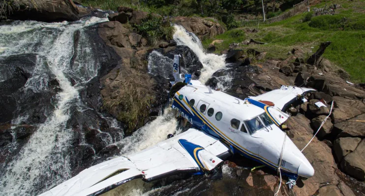 Laudo aponta 'avaliação inadequada' do piloto em acidente que matou Marília Mendonça