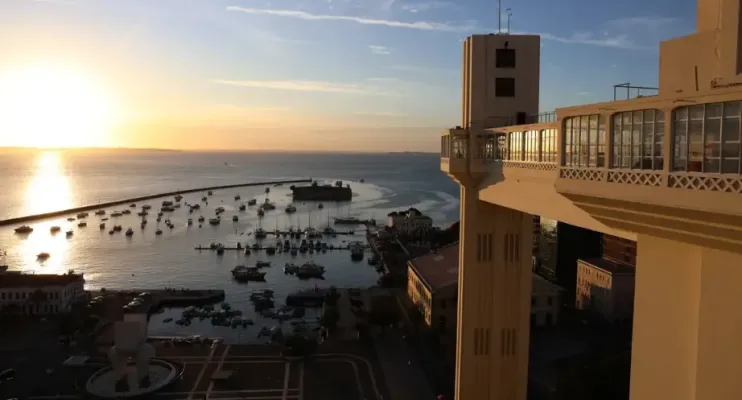 Lei torna Salvador capital simbólica do Brasil em 2 de Julho