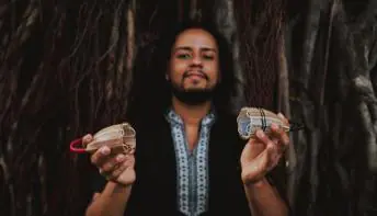 Léo de Paula lança site e vídeos temáticos sobre percussão