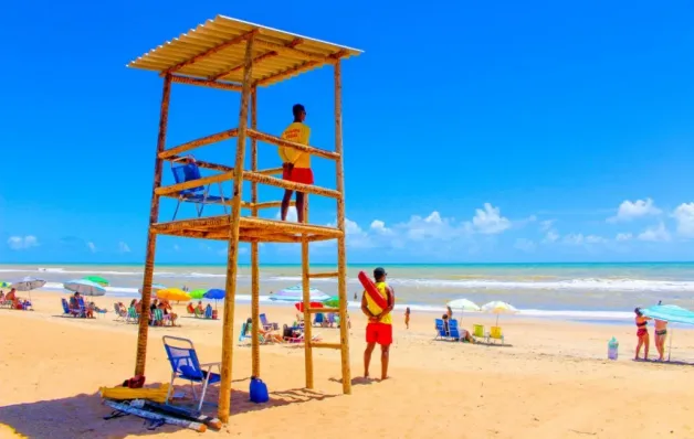 Linhares abre inscrição para processo seletivo para guarda-vidas