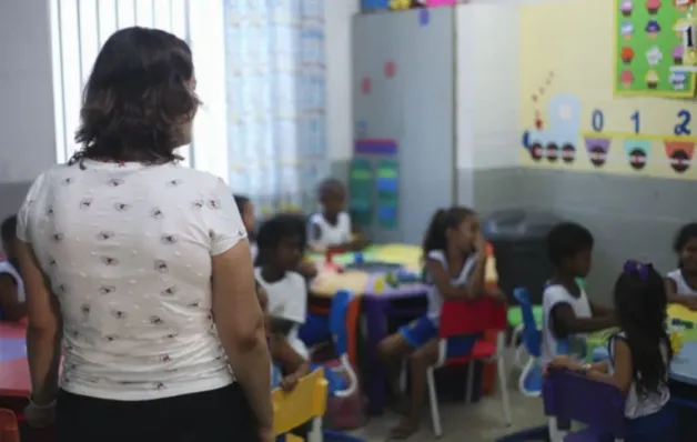 Linhares divulga resultado parcial do processo seletivo para Professores Formadores