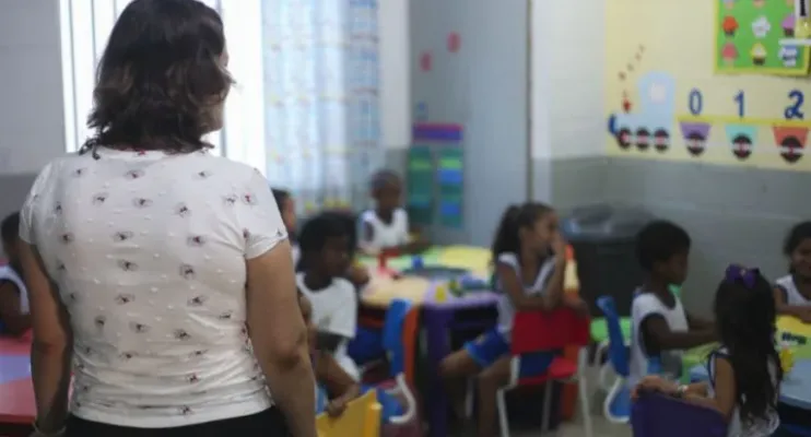 Linhares divulga resultado parcial do processo seletivo para Professores Formadores