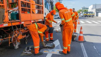 Linhares intensifica revitalização da sinalização horizontal com pintura termoplástica de alta durabilidade