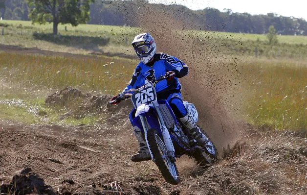 Linhares recebe Campeonato Capixaba Amador de Motocross e Supercross com pilotos de quatro estados