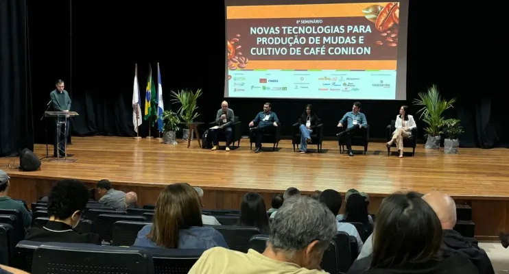 Linhares reúne especialistas de todo o Brasil em seminário sobre novas tecnologias para o café Conilon