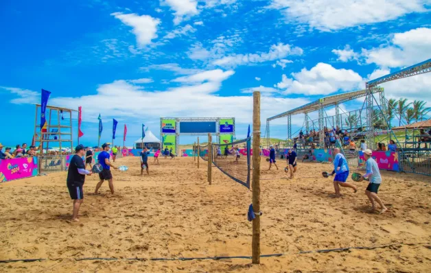 Linhares sedia torneio de beach tennis no Pontal do Ipiranga