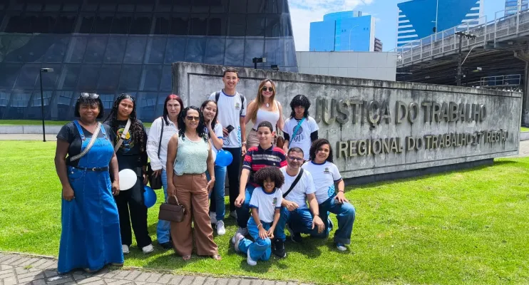 Linhares vence em três categorias no Prêmio MPT-ES nas escolas 2026