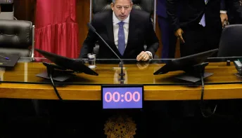Lira afirma que votação de reforma tributária está mantida para julho