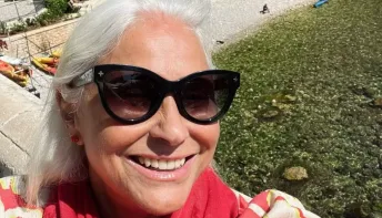 Longe dos procedimentos, Fafá de Belém detalha rotina de cuidados com o rosto 