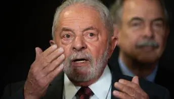 Lula: 'acho que é a 1ª vez que um presidente começa a governar antes da posse'