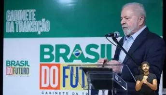 Lula anuncia Alckmin na Indústria e mais 15 ministros