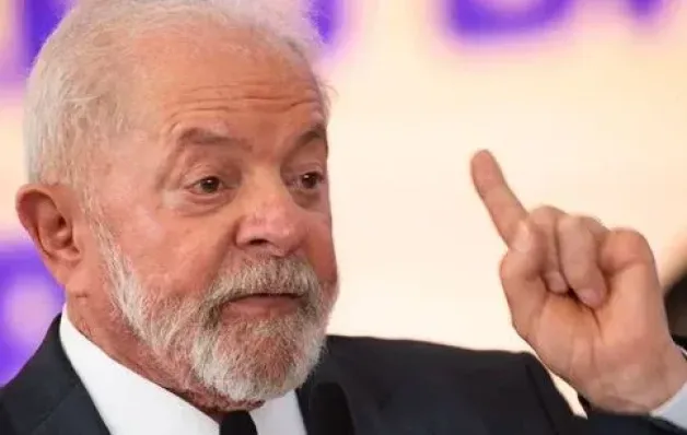 Lula diz que aprovação da reforma tributária é fato histórico
