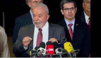 Lula diz que busca recuperar 'harmonia entre os poderes'