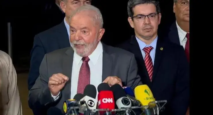 Lula diz que busca recuperar 'harmonia entre os poderes'