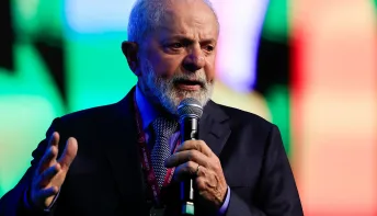 Lula diz que STF, ao 'se meter em tudo', cria 'rivalidade' ruim para a democracia