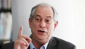 Lula e Bolsonaro deixam Ciro falando sozinho
