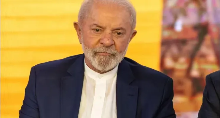 Lula sinaliza apoio a isenção de IR para PLR e redução de jornada