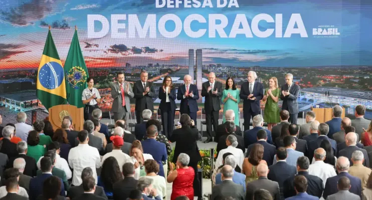Lula veta integralmente o PL da Dosimetria