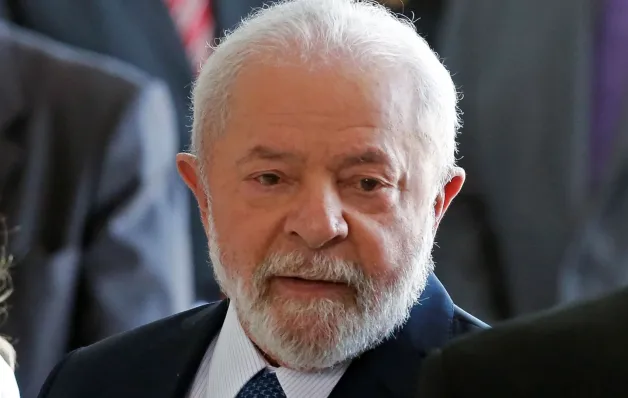 Lula volta a despachar do Planalto, com sanção de do projeto Escola em Tempo Integral