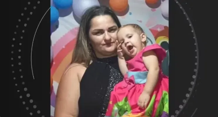  Mãe e bebê de 1 ano morrem em acidente na BR-101; pai foi socorrido em estado grave