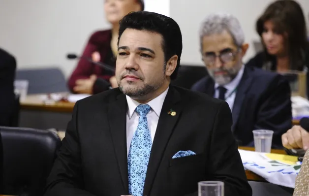 Marco Feliciano diz que é 'ultraje' ter na 'frente evangélica raiz' quem apoia o governo Lula