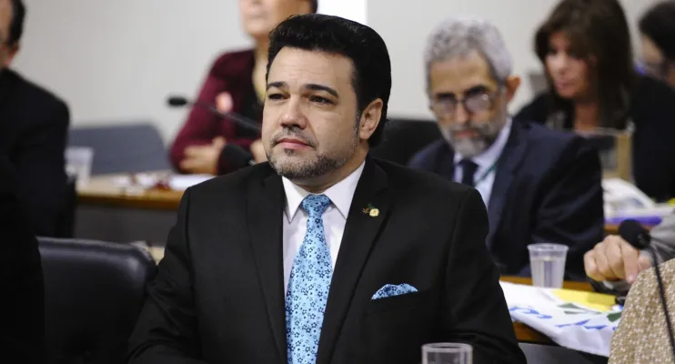 Marco Feliciano diz que é 'ultraje' ter na 'frente evangélica raiz' quem apoia o governo Lula