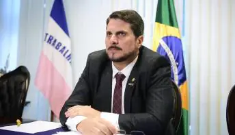 Marcos do Val diz ter 'manipulado' noticiário com informações desencontradas de forma intencional
