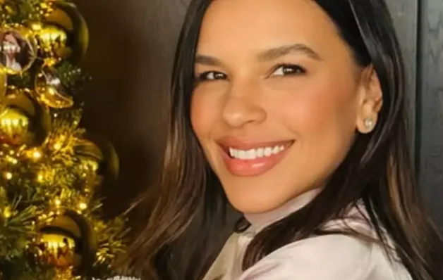 Mariana Rios emociona fãs com novos registros ao lado do filho Palo