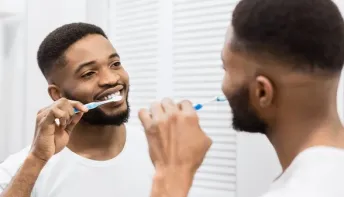 Mau hálito: 4 dicas para evitar o problema!