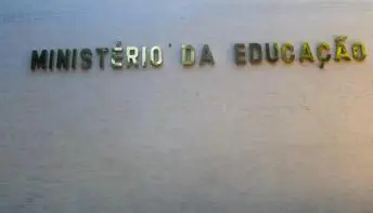 MEC volta atrás e desbloqueia os R$ 366 milhões de universidades e institutos federais, dizem entidades
