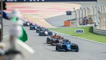 Mercedes tem GP decisivo na Espanha e pode desistir de conceito diferentão