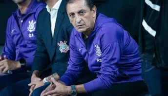 Mesmo após queda na Libertadores, Ramón Díaz segue no Corinthians até o fim do ano
