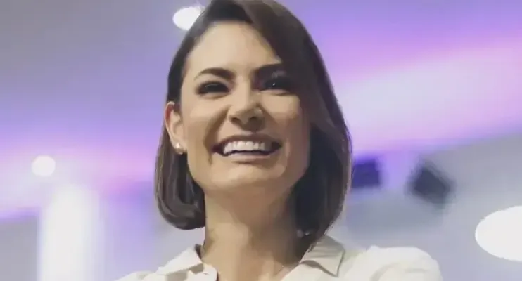 Michelle Bolsonaro cita Lula como exemplo ao dizer que 'não tem pressa'