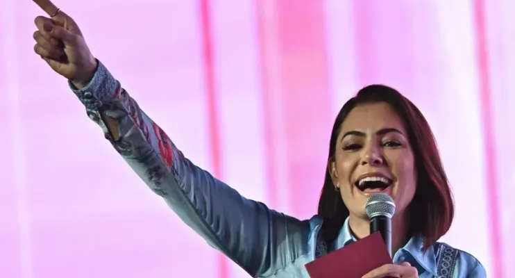 Michelle Bolsonaro é oficializada candidata ao Senado pelo DF