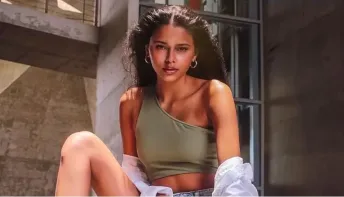 Modelo Yasmin Domminguez morre aos 19 anos: 'Estamos todos em choque', diz agente