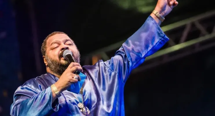 Morre o sambista Arlindo Cruz, aos 66 anos
