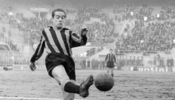 Morreu Luisito Suárez, lenda de Inter e Barcelona e Bola de Ouro em 1960