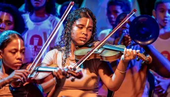 Mostra Tambor de Raiz promove circulação cultural gratuita em comunidades quilombolas do Sapê do Norte