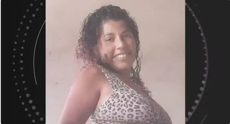  Mulher é morta a facadas pelo marido na frente da mãe e da filha do casal 